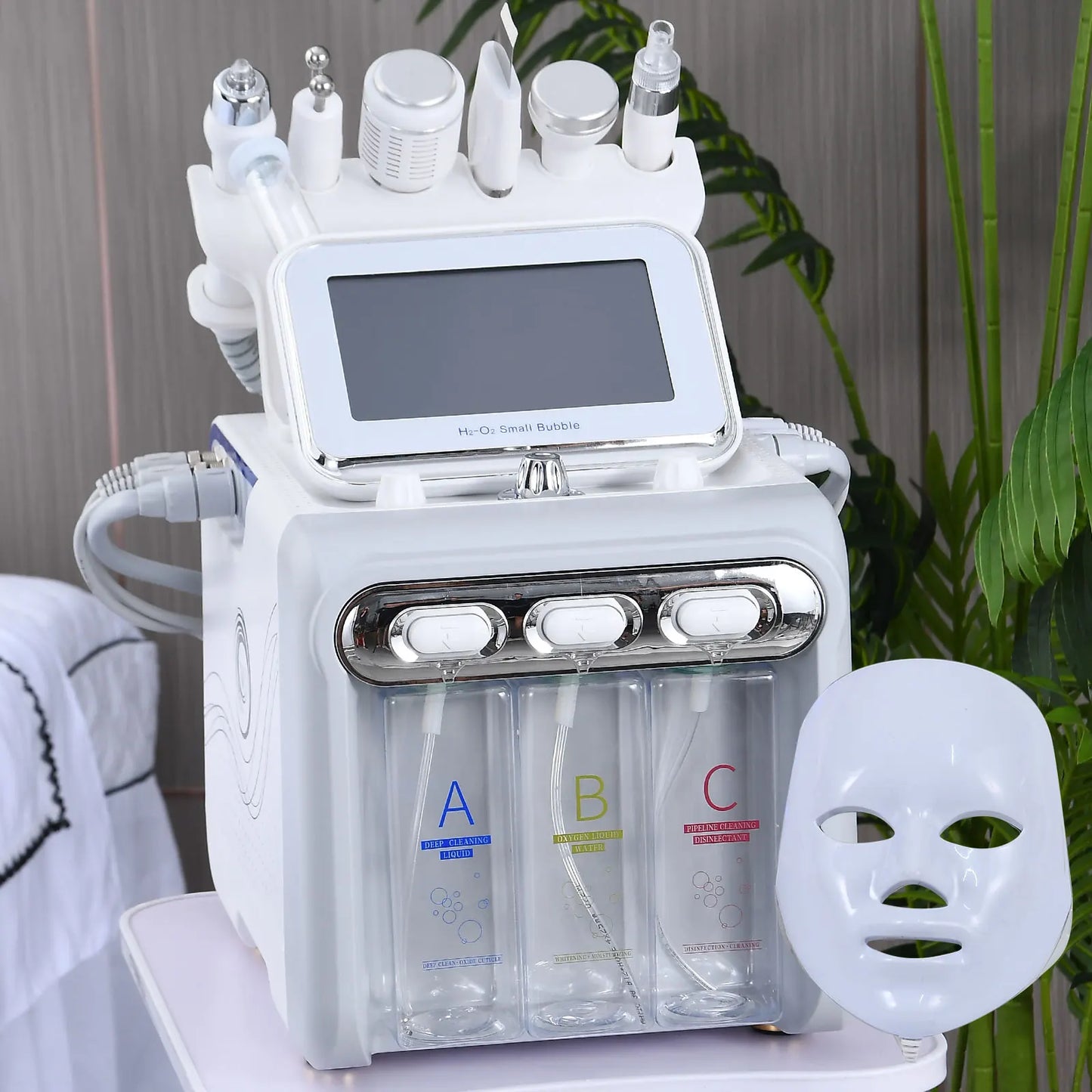 7 in 1 Advanced Technology Beauty Machine